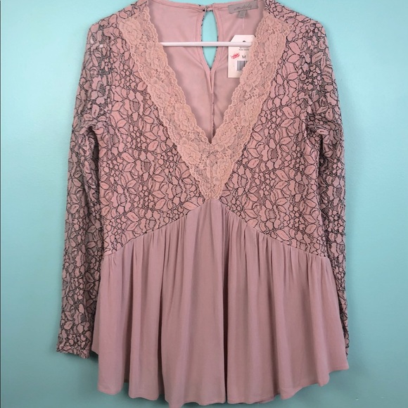 NWT Blush colored V-neck stitched ling sleeve blouse - Picture 1 of 9
